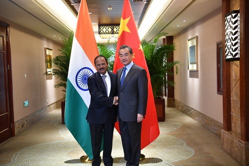 China, India reach important consensus on boundary issues: FM