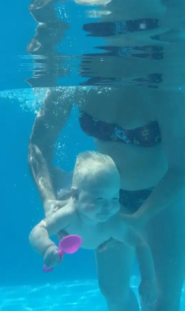 15-week-old baby able to swim alone