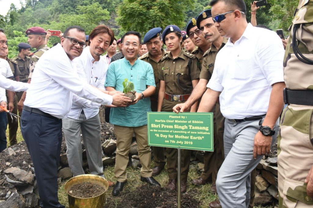 Launch of Statewide program ‘A Day For Mother Earth’ by the Honourable Chief Minister