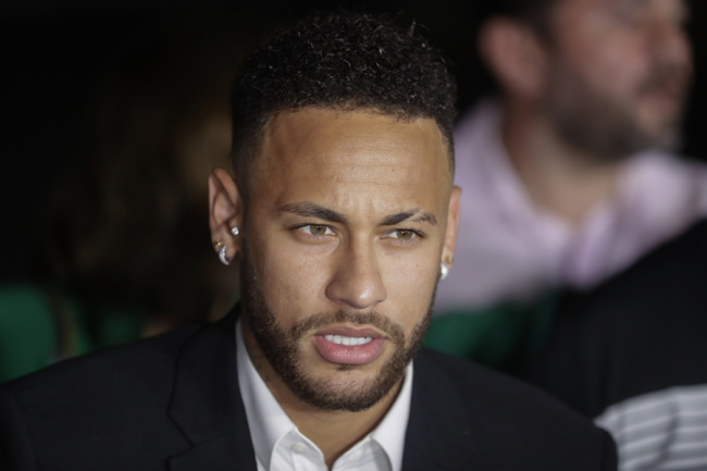 Brazilian police dismiss rape claim against Neymar