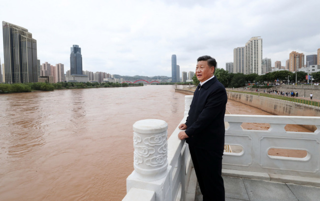 Xi highlights poverty relief, high-quality development, environmental protection