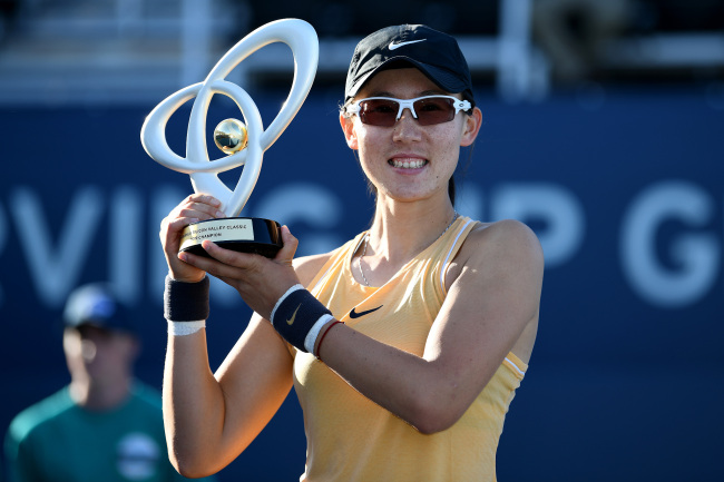 Zheng upsets Sabalenka to win first WTA title in San Jose Open