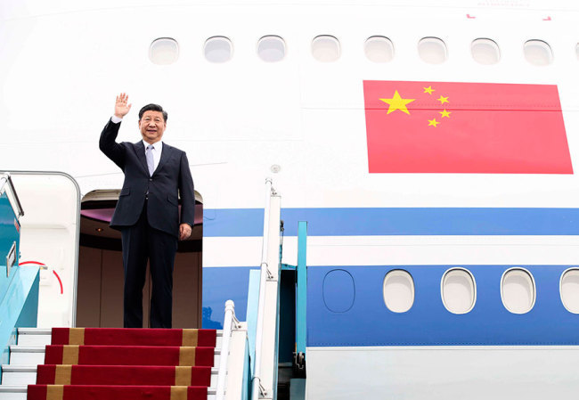 Xi leaves for informal meeting with Indian PM, Nepal visit