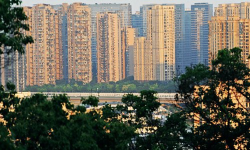 Chinese regulators penalize rental agencies for malpractice