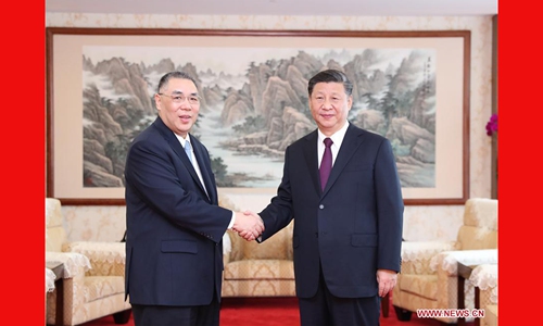 President Xi meets Macao SAR chief executive