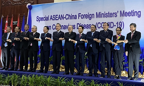 China, ASEAN stand closer in virus fight