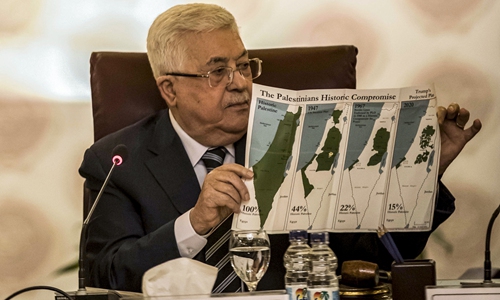 Palestinians reject peace plan