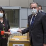 China donates 20,000 face masks to Greece