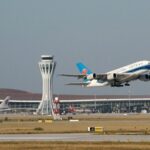 China issues 1st circuit breaker measure on flight