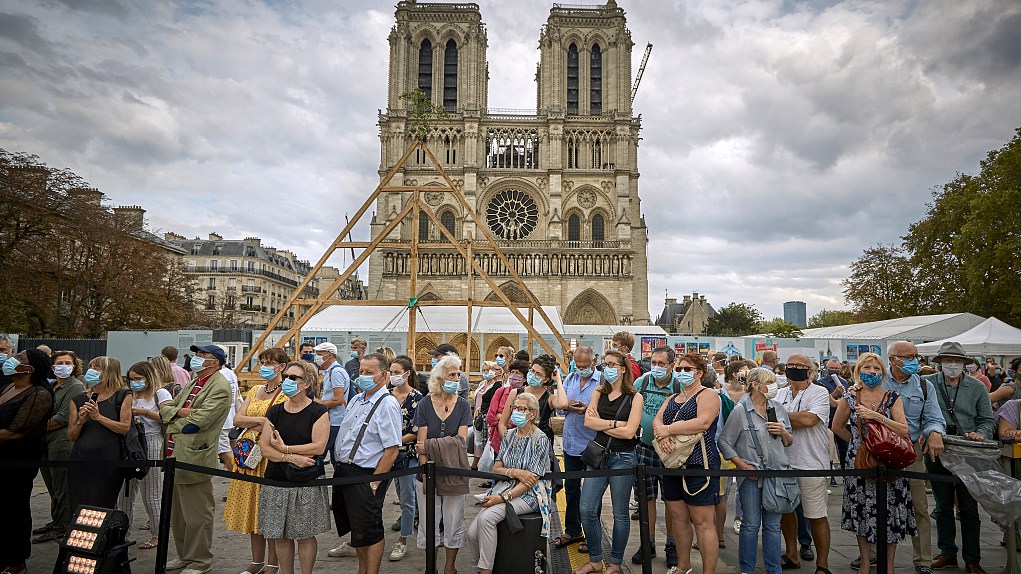 Medieval techniques applied in Notre-Dame restoration