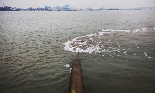 China punishes sewage plant for falsifying water quality monitoring data