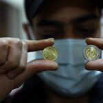 Egypt starts issuing 15 mln coins to honor medical workers: official