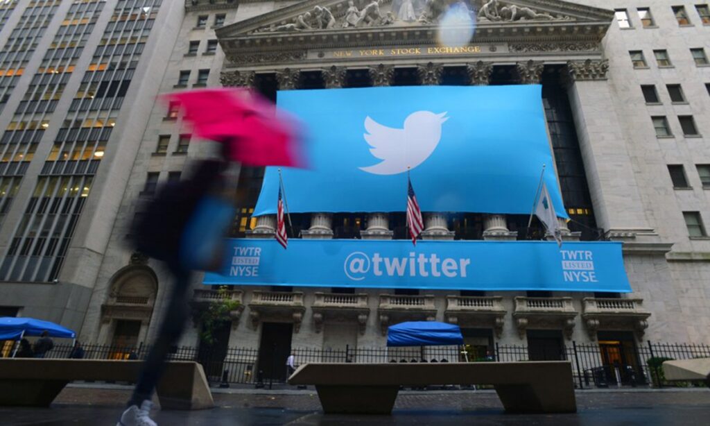 Russia fines Twitter for failure to delete illegal content