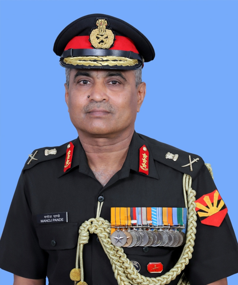 LIEUTENANT GENERAL MANOJ PANDE, AVSM, VSM TAKES OVER EASTERN COMMAND