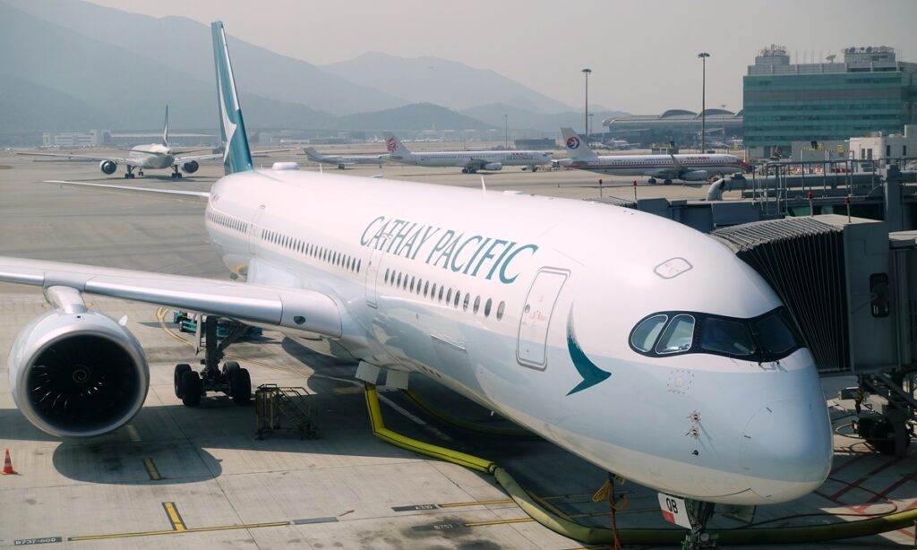 Cathay Pacific set to launch more flights linking with the mainland