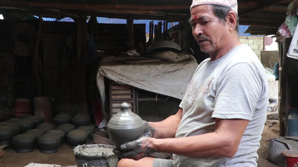 The profession of making pottery began to flourish again