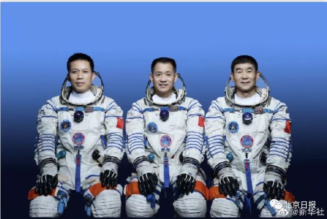 China expects Chinese and foreign astronauts to travel together in space