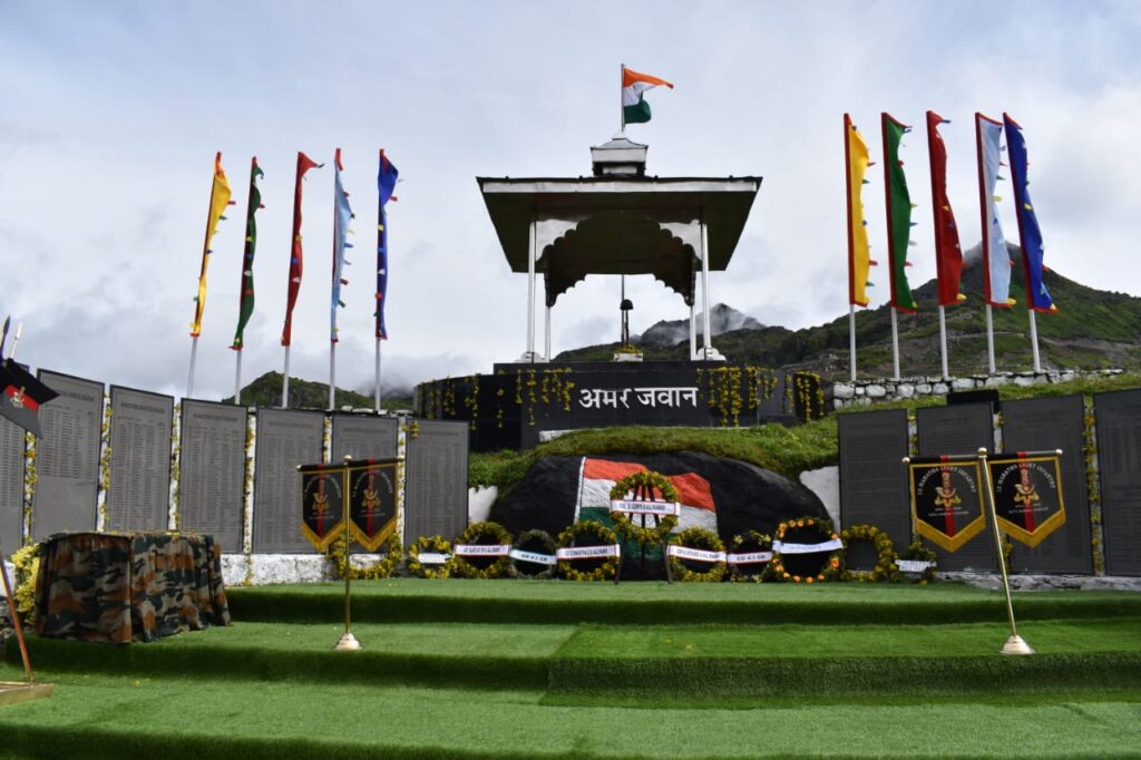 Trishakti Corps pays tributes to war heroes on the occasion of Kargil Vijay Diwas