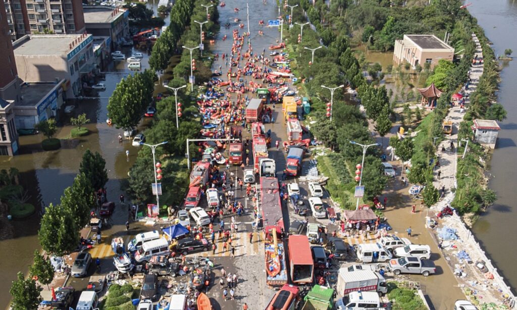 Henan floods death toll rockets to 302 as of Monday: authority