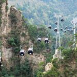 Residents, tourists ordered not to leave Zhangjiajie amid COVID-19 flare-ups