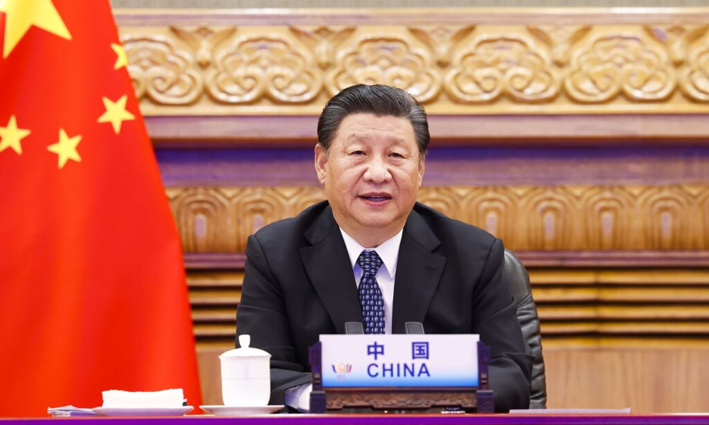 President Xi stresses all-round development of middle school students