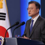 S.Korea hopes China to play constructive role in Korean Peninsula issue, Moon Jae-in tells Wang Yi