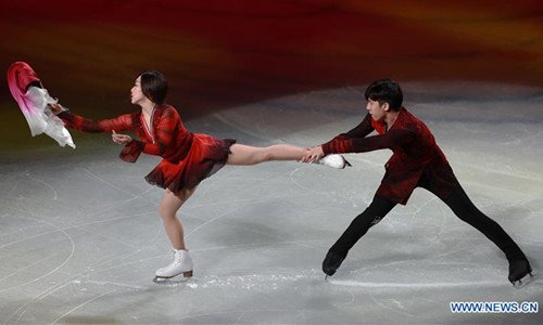 Chinese figure skating pair win gold in Vancouver, continue momentum ahead of Beijing Winter Games