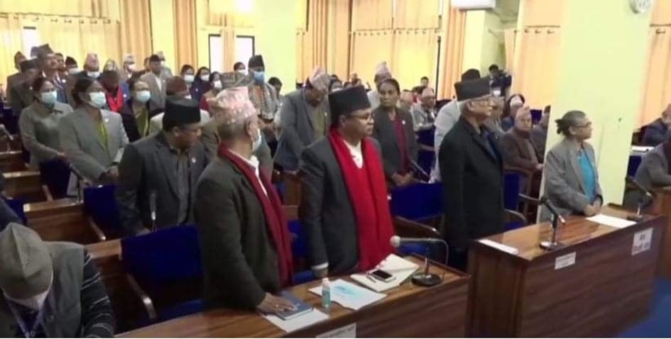 UML obstructs Bagmati Provincial Assembly saying that the ministry has been increased and the plan has been cut