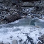 The rivers and lakes of Manang began to freeze