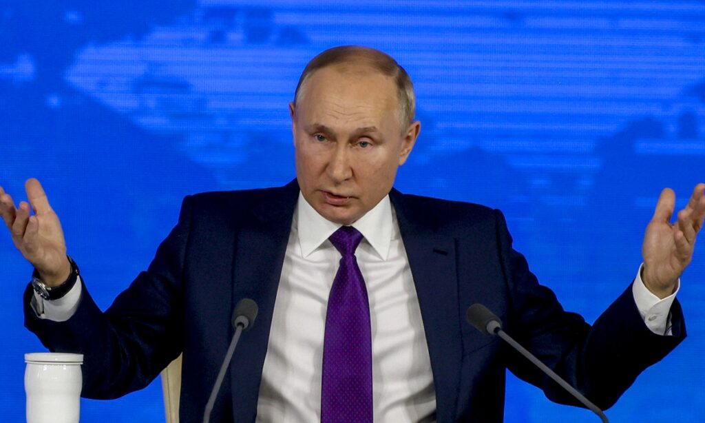 Putin discusses Ukraine issue with state leaders