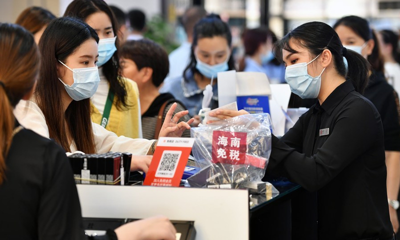 China’s top economic planner to formulate policies integrating consumption expansion with individual income