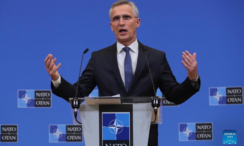 NATO chief urges Russia to choose diplomacy in Ukraine crisis