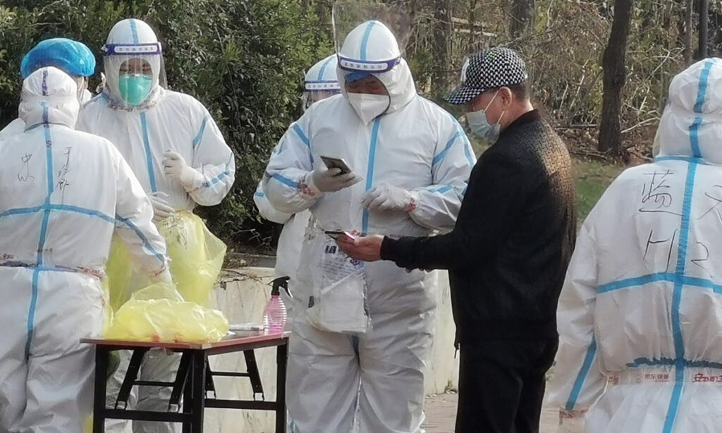 Officials punished in Huludao for neglecting duties amid COVID-19 outbreak