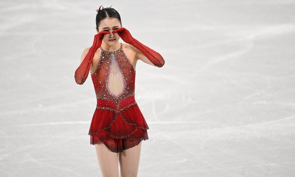 Olympic debutant Zhu Yi falls again, cries amid online criticism