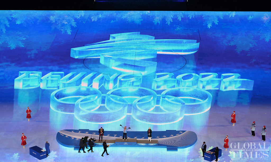 Lighting equipment of Beijing 2022 closing ceremony 100% made in China: chief lighting designer