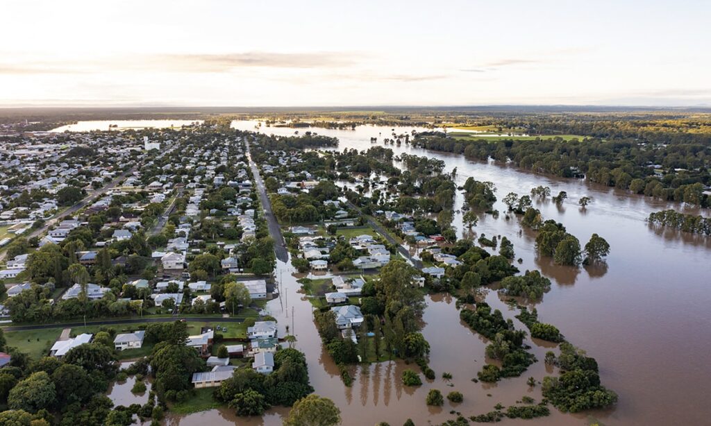 ‘Tough 24 hours ahead’ as rains drench Sydney, forcing snap evacuations