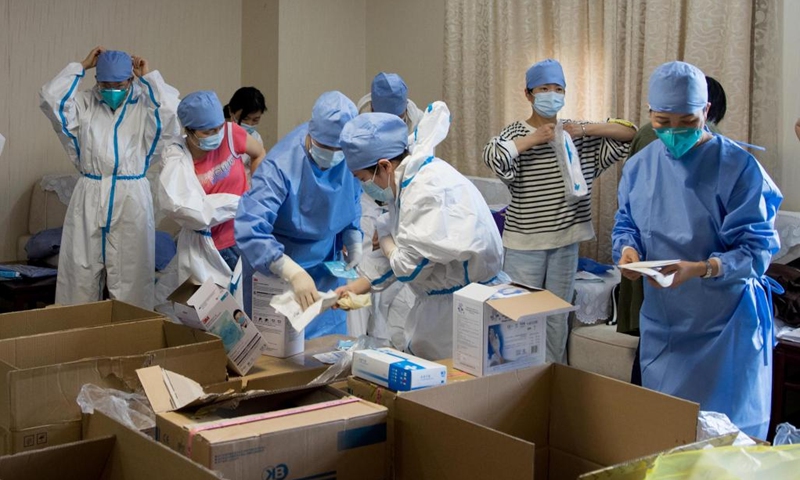 Shanghai increases medical institutions to treat COVID-19 patients amid rising infections