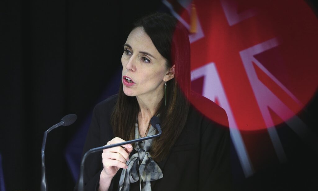 New Zealand signs free trade deal with Britain