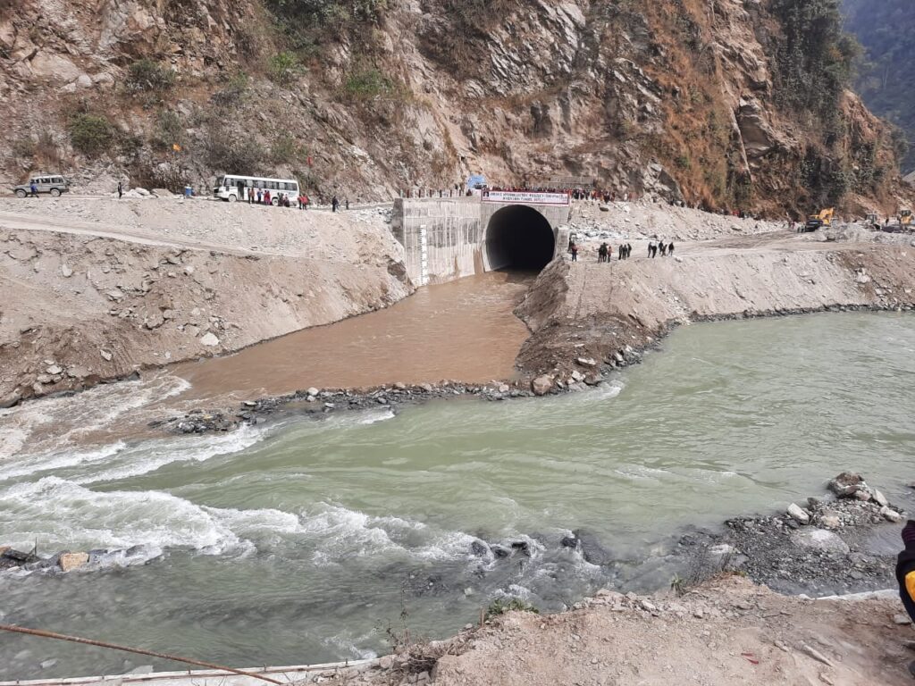 Construction of power house of Arun III hydropower project halts