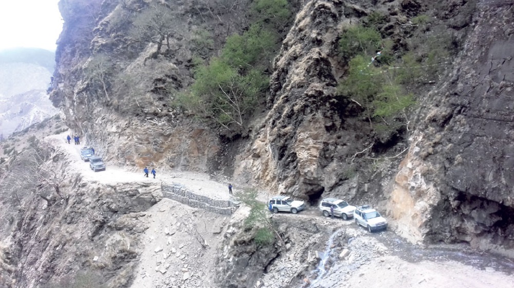 Directions for constructing a tunnel along the Beni- Jomsom highway