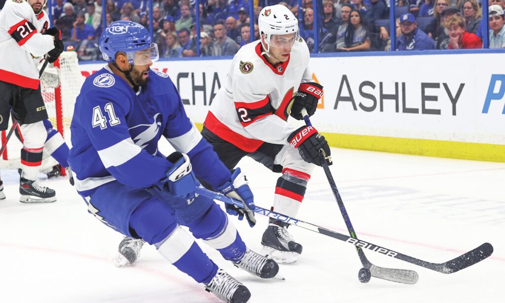 Lightning rally to beat Senators