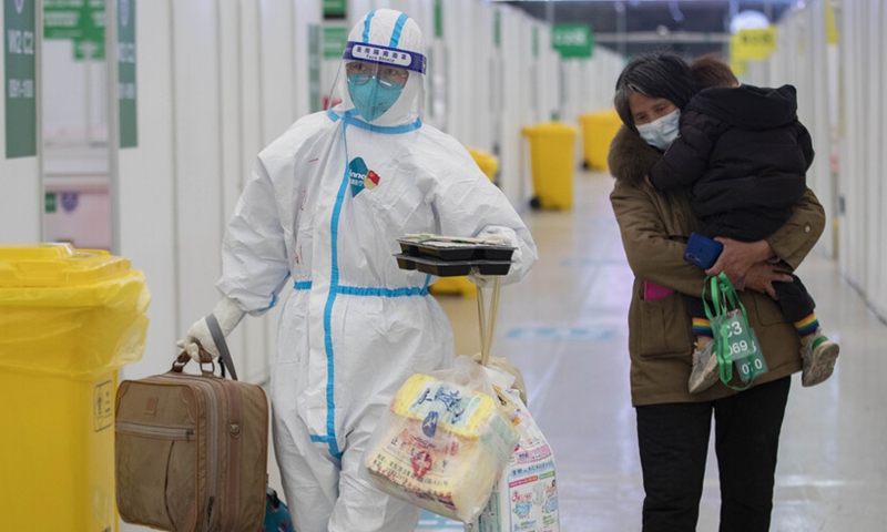 Family-friendly COVID-19 ward launched in Shanghai provisional center allows parents to accompany infected children