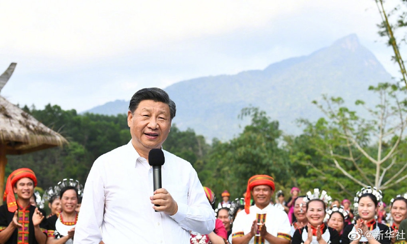 Xi inspects Wuzhishan in Hainan