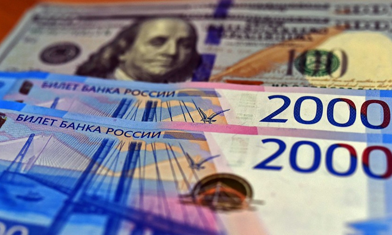 Russia likely to increase Chinese yuan holdings amid Western sanctions: analysts