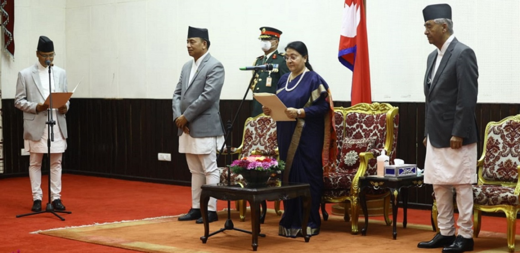 Newly appointed Law Minister Bandi sworn in