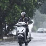 Light rain with thunderstorm forecast today