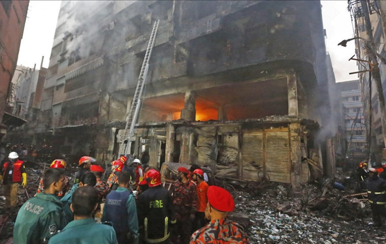 25 killed in Bangladesh fire