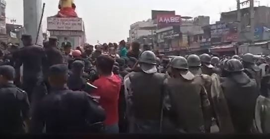 Nepalgunj tense after police use force to remove King Birendra’s statue