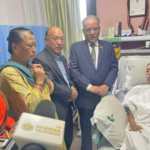 Prachanda reached Nepal Cancer Hospital to meet cancer patient Shambhu Tamang