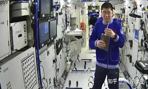 Surface tension explains stagnant water: China responds to foreign conspiracy theories on space training video